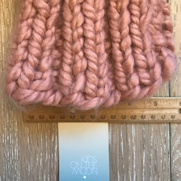 Kids on the Moon wool blend hat - Picture 2 of 3